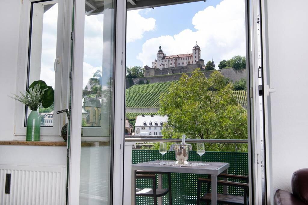 Ferienwohnung Panorama Mit Festungsblick Würzburg Buitenkant foto